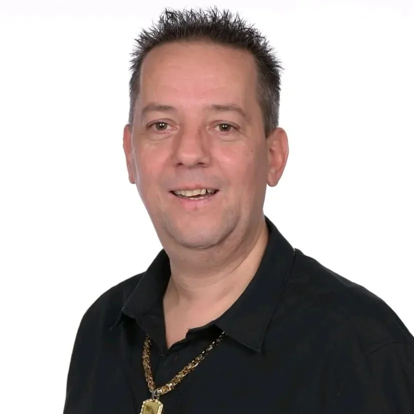 Portret van zanger Tony Martin